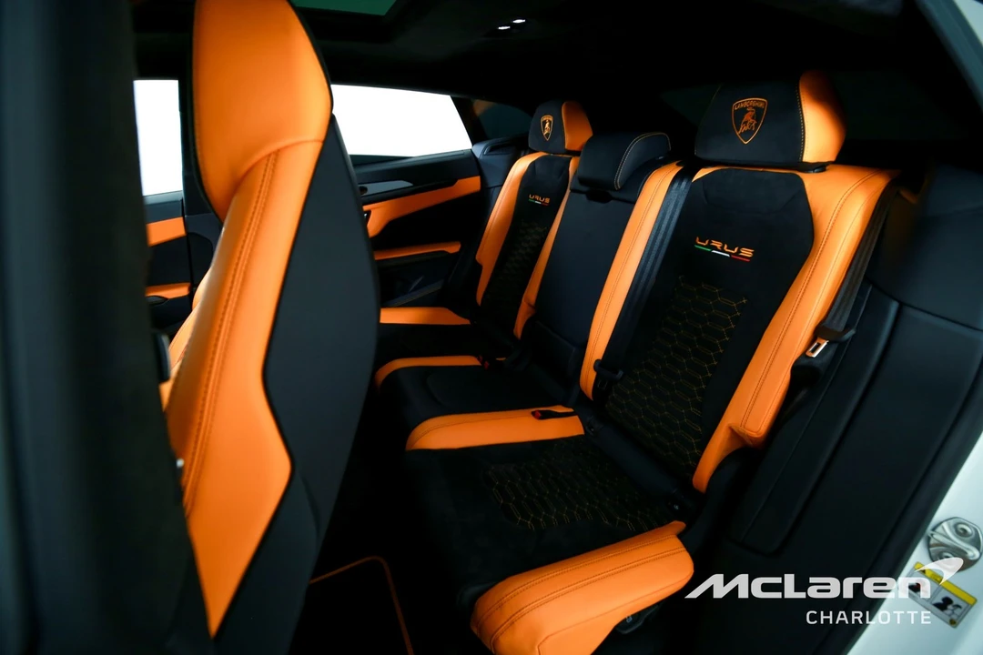2022 Lamborghini Urus - Image 18 of 31