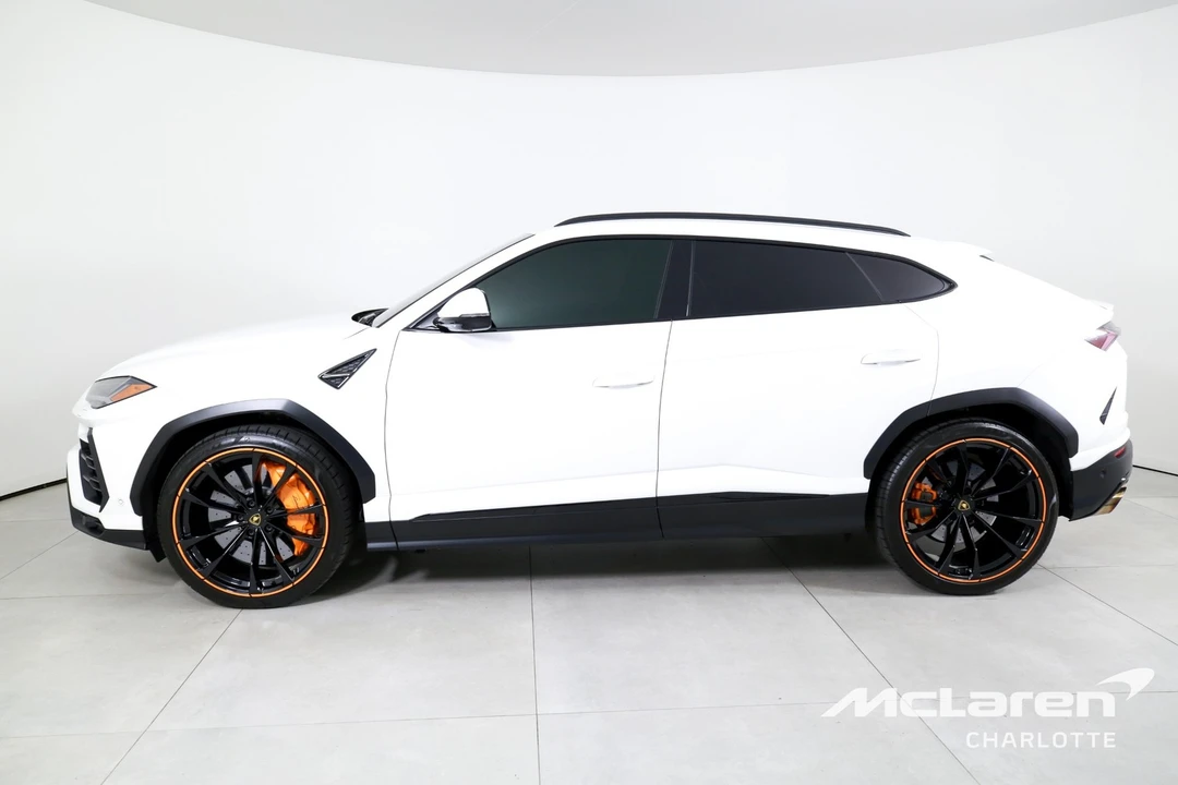 2022 Lamborghini Urus - Image 5 of 31