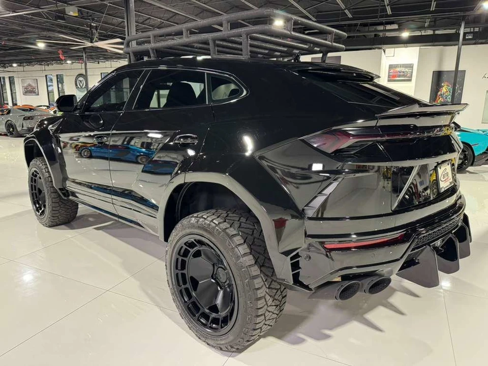 2022 Lamborghini Urus - Image 5 of 12