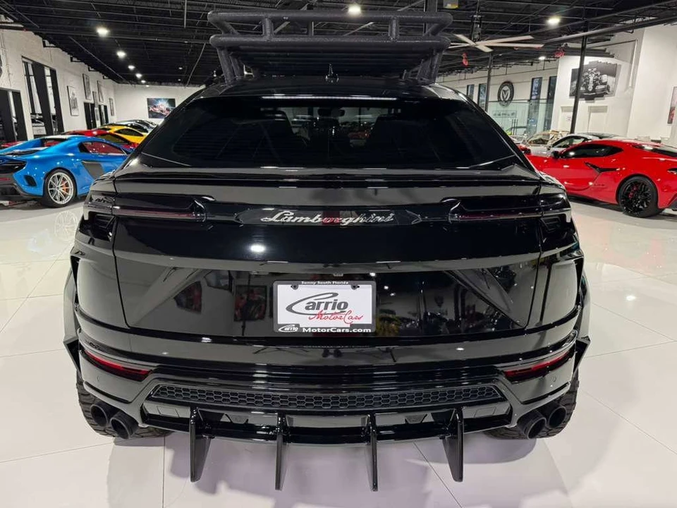 2022 Lamborghini Urus - Image 6 of 12