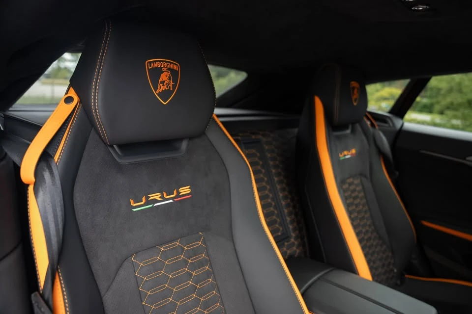 2022 Lamborghini Urus - Image 19 of 20