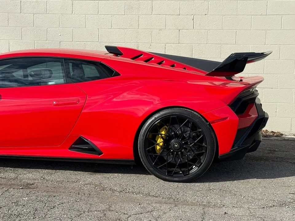 2022 Lamborghini Huracan - Image 8 of 20