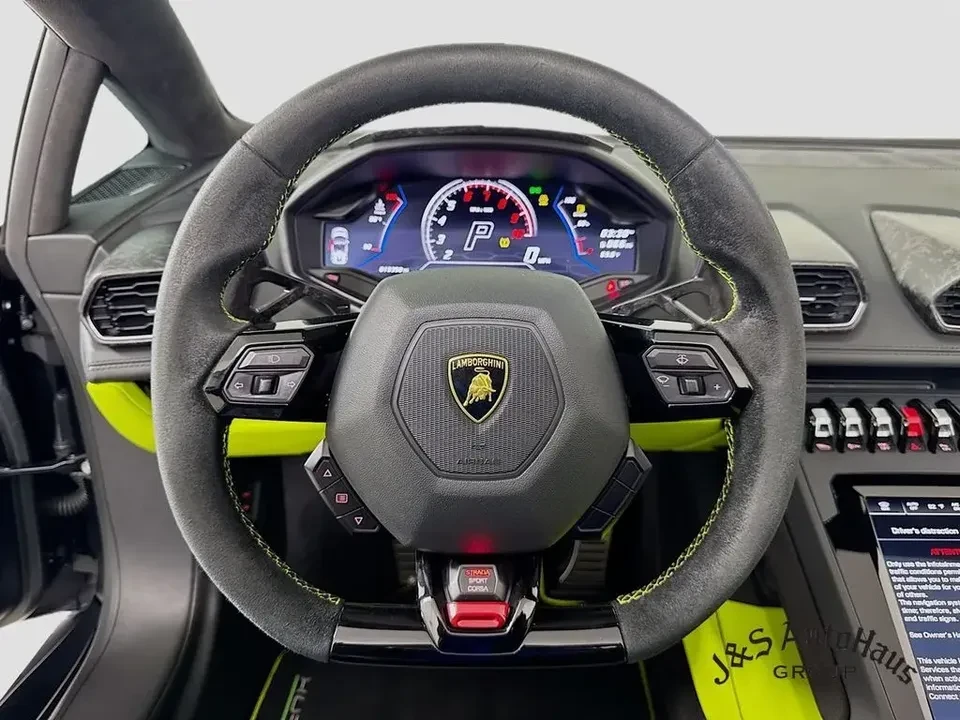 2022 Lamborghini Huracan LP610-2 EVO - Image 3 of 19