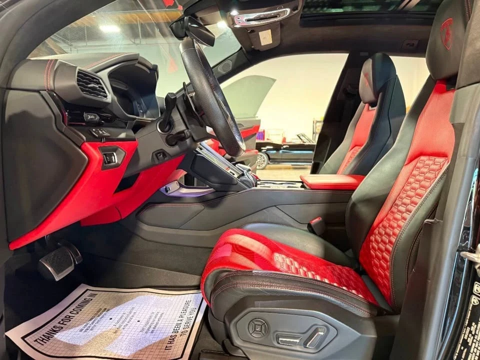 2022 Lamborghini Urus - Image 8 of 20
