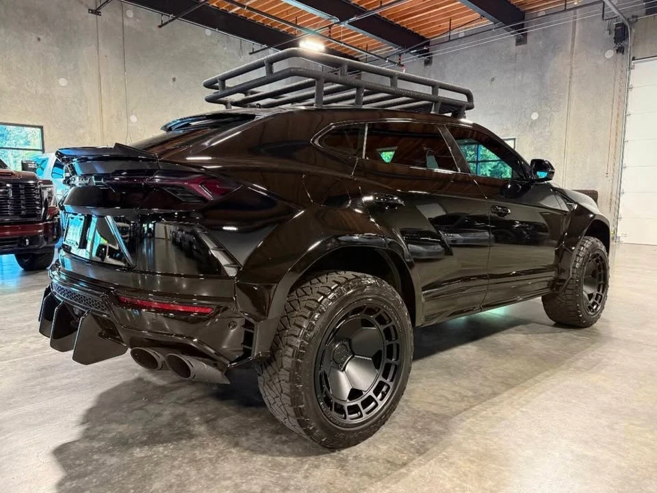 2022 Lamborghini Urus - Image 4 of 20
