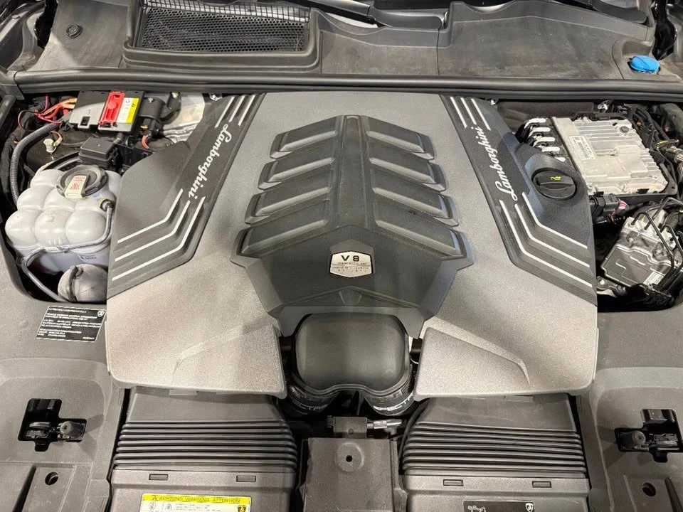 2022 Lamborghini Urus - Image 7 of 20