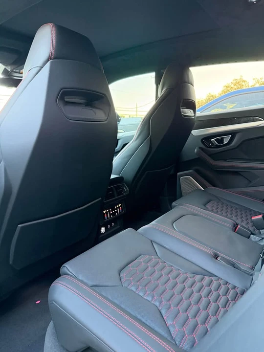 2022 Lamborghini Urus - Image 3 of 5