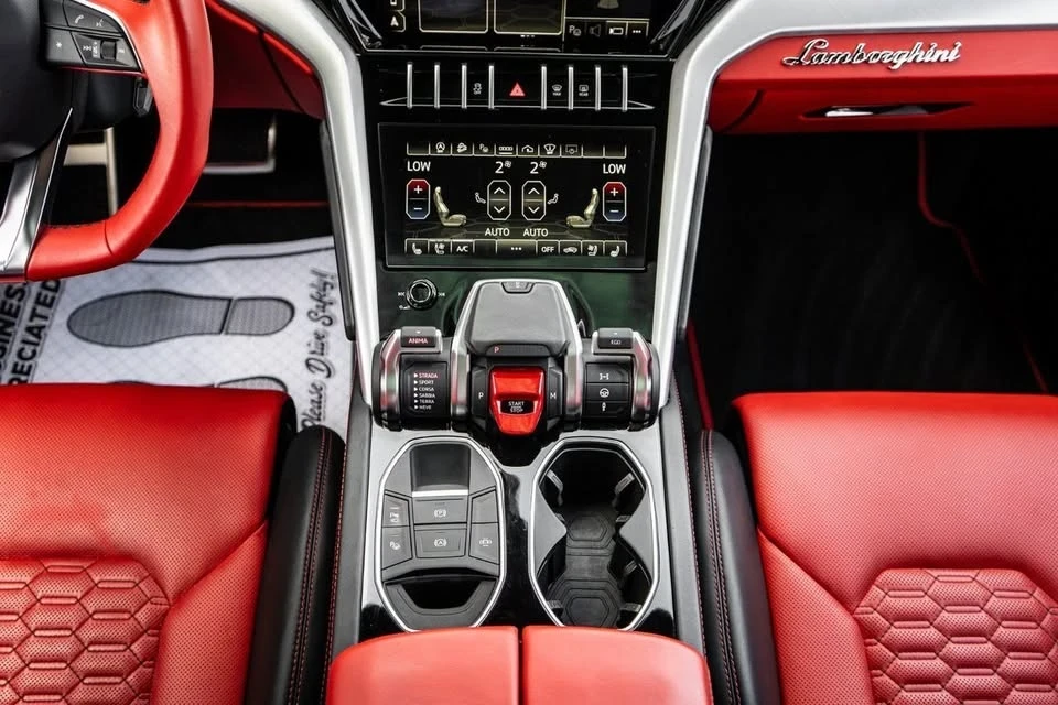 2022 Lamborghini Urus - Image 14 of 20