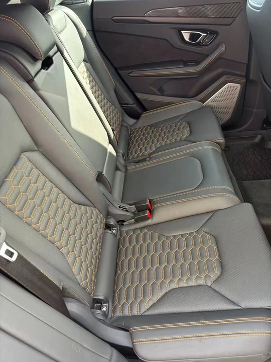 2022 Lamborghini Urus - Image 12 of 15