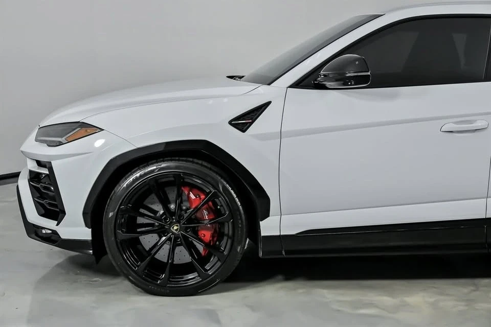 2022 Lamborghini Urus - Image 7 of 20