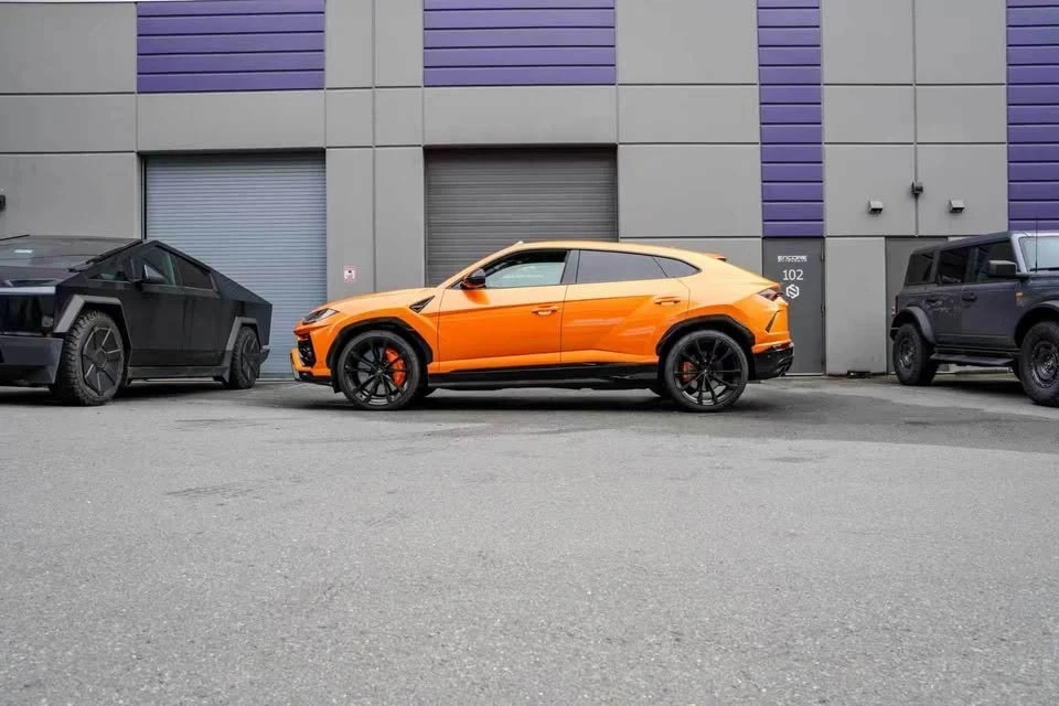 2022 Lamborghini Urus - Image 4 of 16