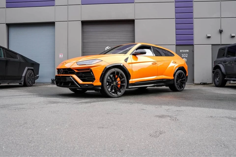 2022 Lamborghini Urus - Image 10 of 14