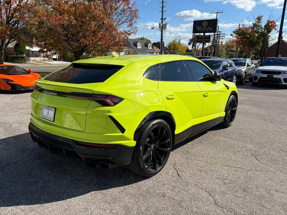 2022 Lamborghini Urus - Image 5 of 9