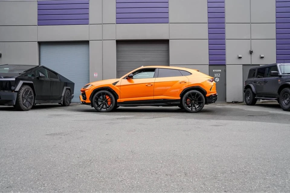 2022 Lamborghini Urus - Image 7 of 19
