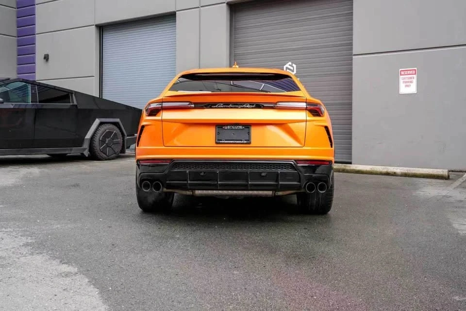 2022 Lamborghini Urus - Image 6 of 16