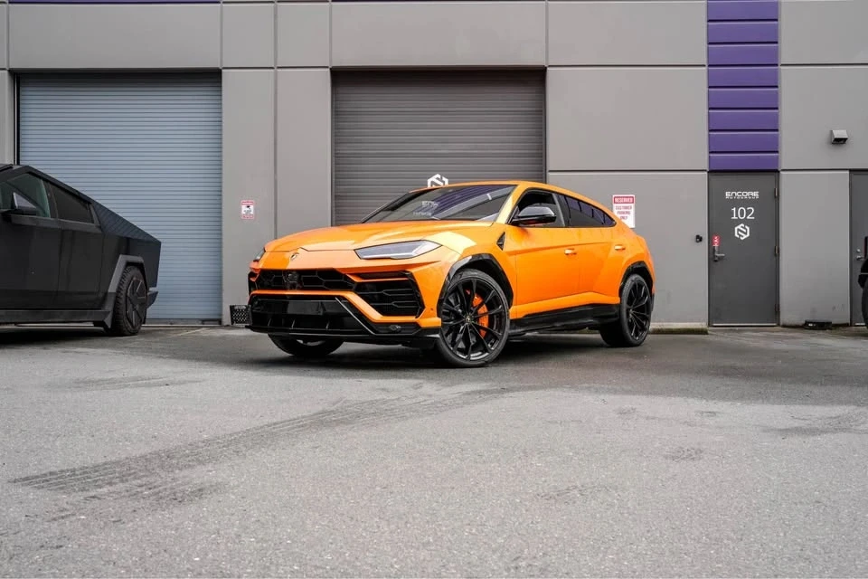 2022 Lamborghini Urus - Image 14 of 14