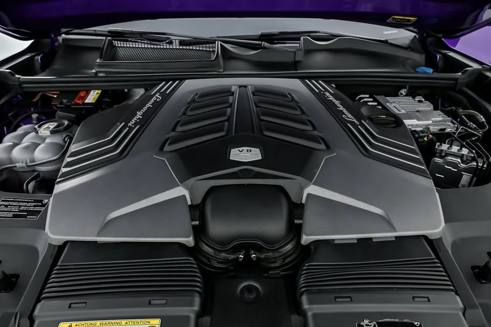 2022 Lamborghini Urus - Image 16 of 19