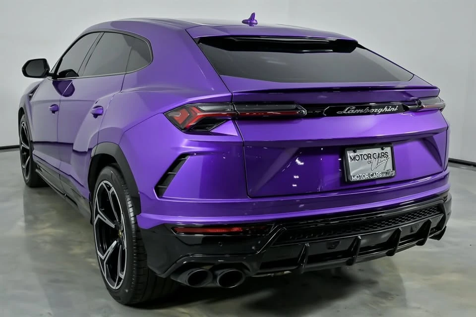 2022 Lamborghini Urus - Image 10 of 19