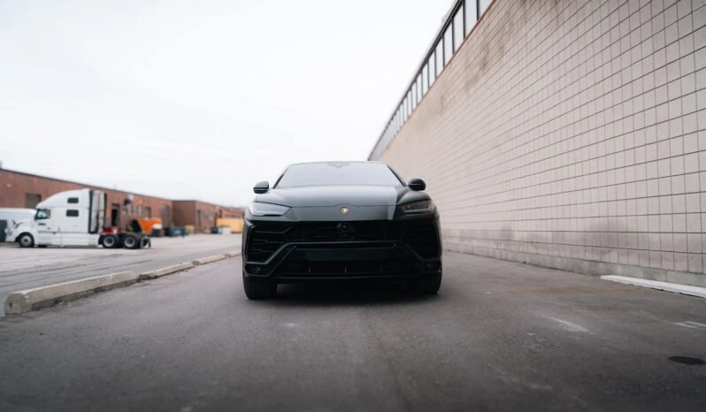 2022 Lamborghini Urus - Image 2 of 15