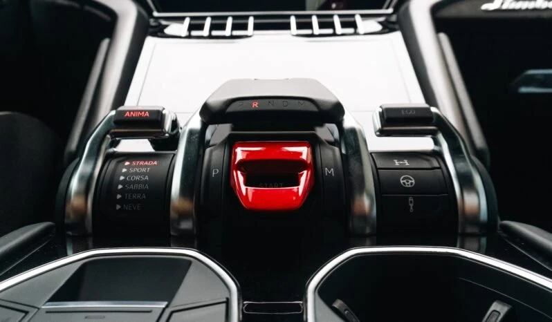 2022 Lamborghini Urus - Image 10 of 15