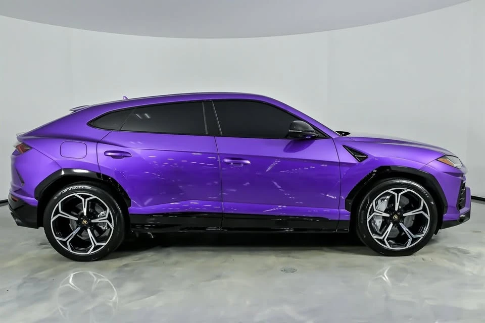 2022 Lamborghini Urus - Image 13 of 19
