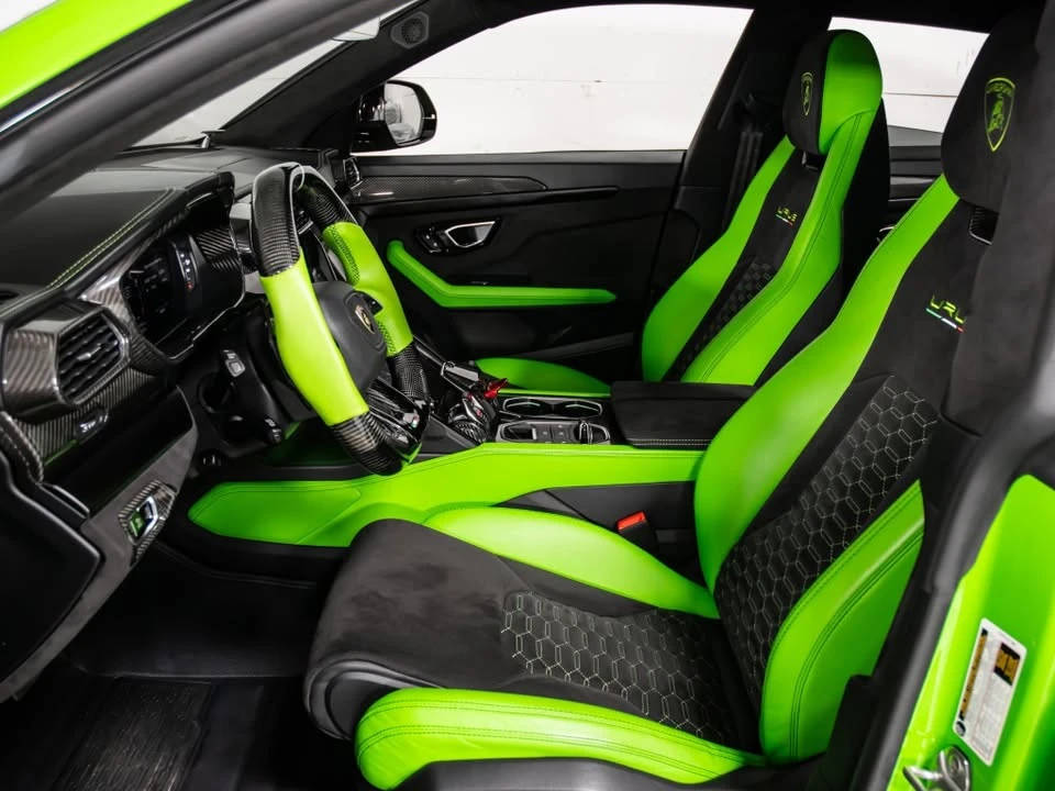 2022 Lamborghini Urus - Image 7 of 15