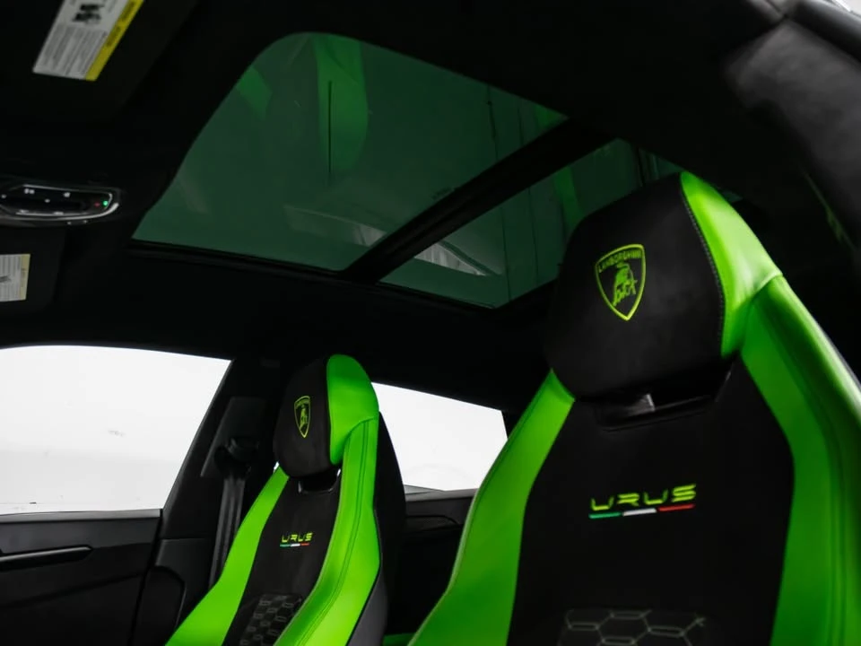 2022 Lamborghini Urus - Image 11 of 15