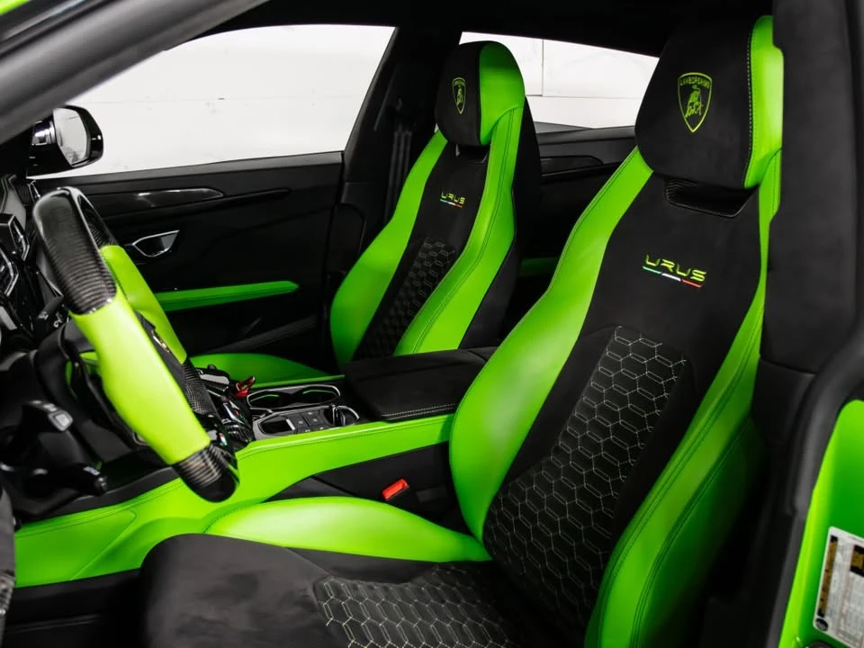 2022 Lamborghini Urus - Image 8 of 15