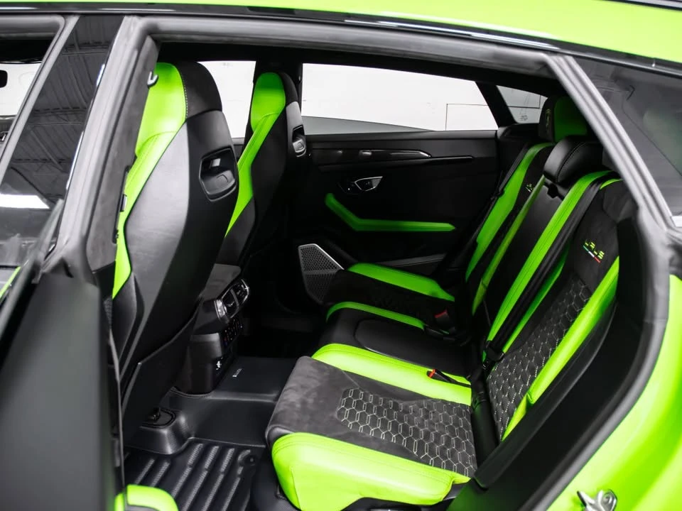 2022 Lamborghini Urus - Image 9 of 15