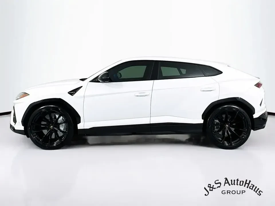 2022 Lamborghini Urus - Image 4 of 17
