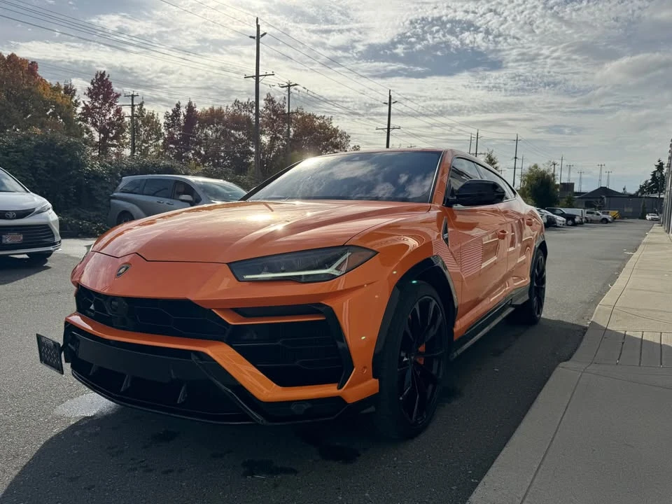 2022 Lamborghini Urus - Image 17 of 17
