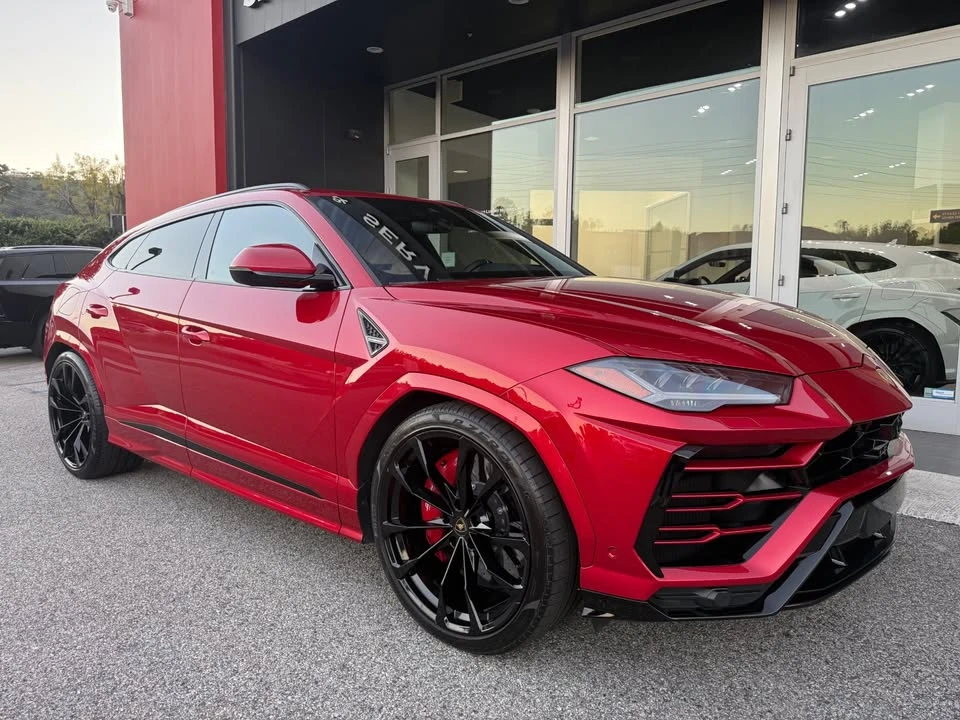 2022 Lamborghini Urus - Image 3 of 12