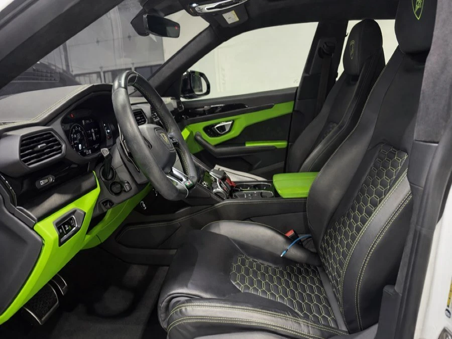 2022 Lamborghini Urus - Image 3 of 6