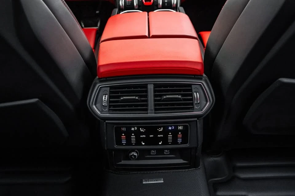 2022 Lamborghini Urus - Image 15 of 15