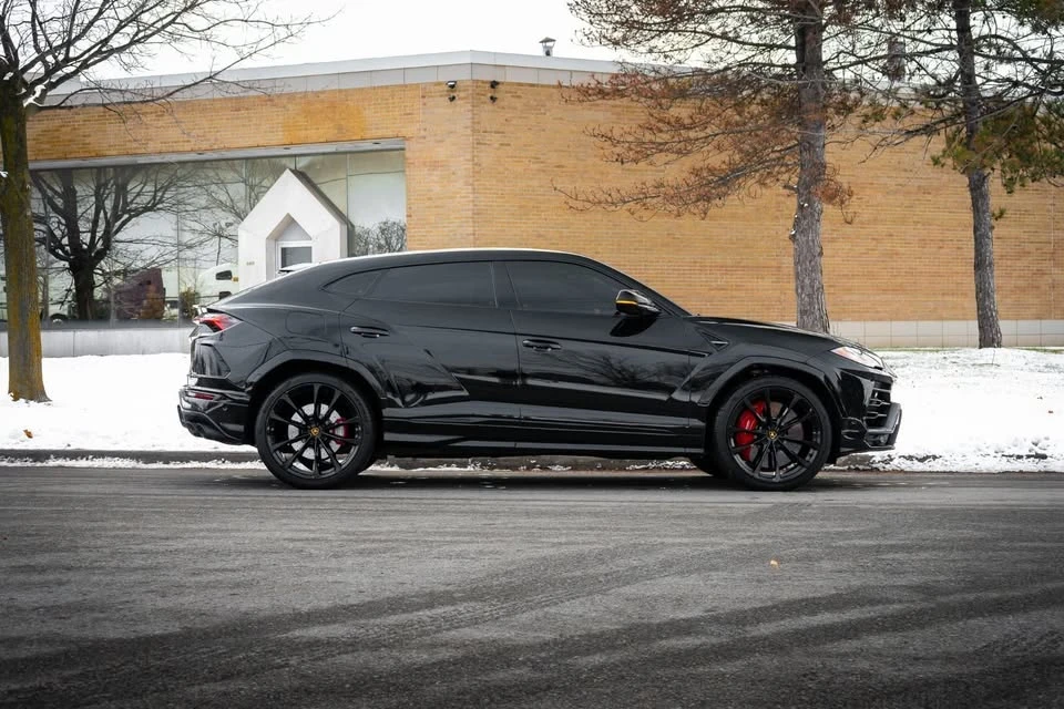 2022 Lamborghini Urus - Image 4 of 15