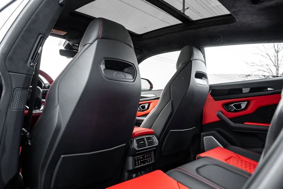 2022 Lamborghini Urus - Image 7 of 15