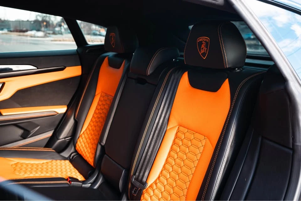 2022 Lamborghini Urus - Image 9 of 9