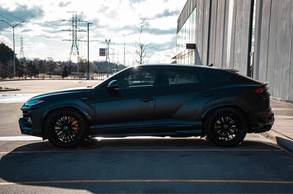 2022 Lamborghini Urus - Image 4 of 9