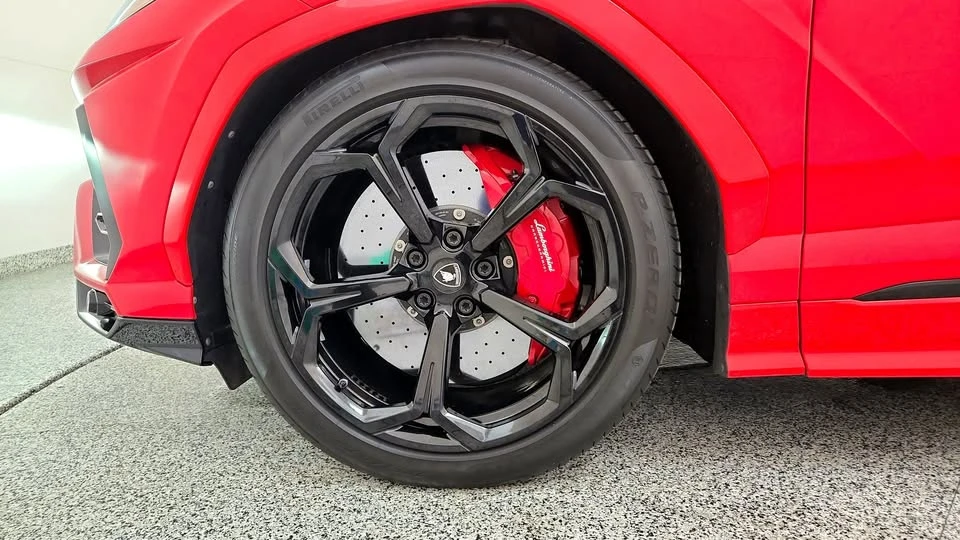 2022 Lamborghini Urus - Image 19 of 19