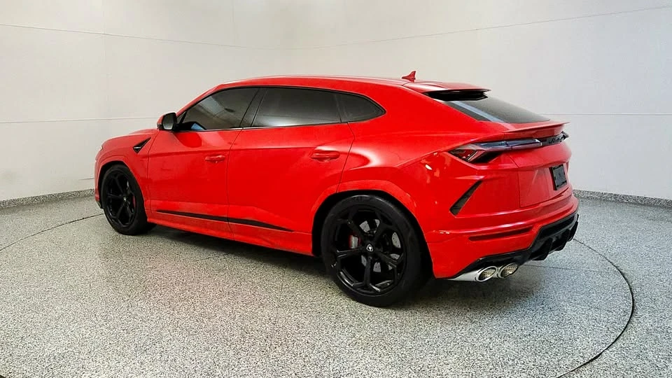 2022 Lamborghini Urus - Image 6 of 19
