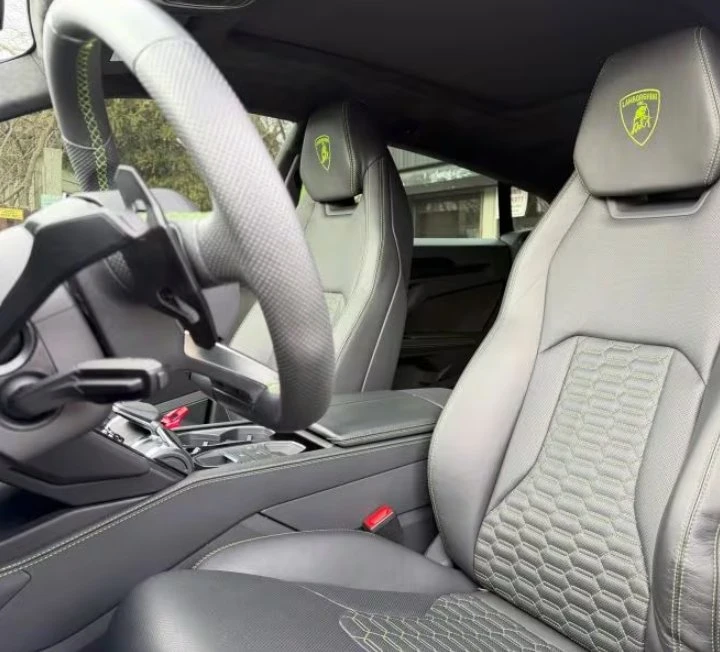 2022 Lamborghini Urus - Image 9 of 19