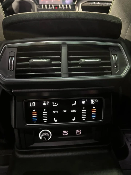 2022 Lamborghini Urus - Image 13 of 14