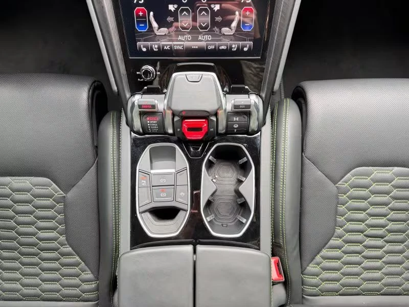 2022 Lamborghini Urus - Image 12 of 19