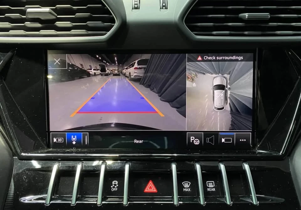 2022 Lamborghini Urus - Image 6 of 8