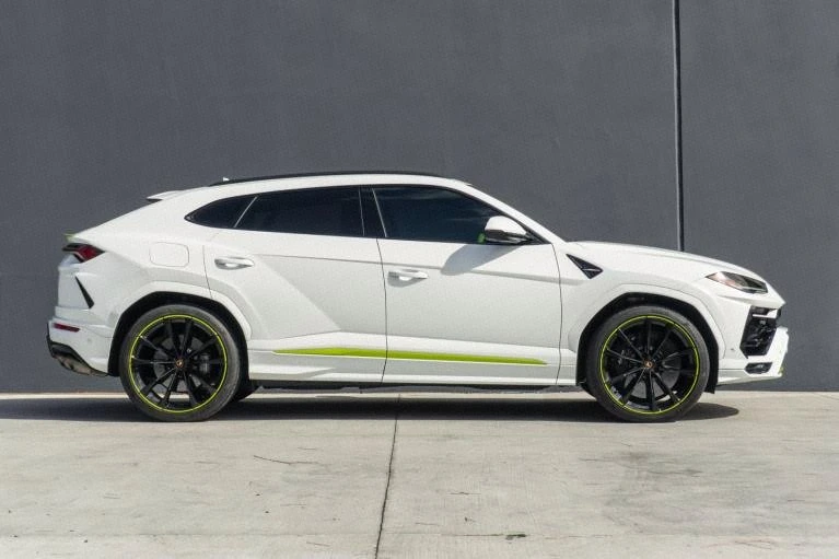2022 Lamborghini Urus - Image 6 of 20