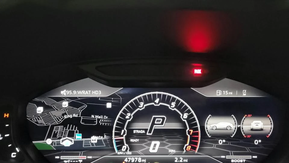 2022 Lamborghini Urus - Image 12 of 16