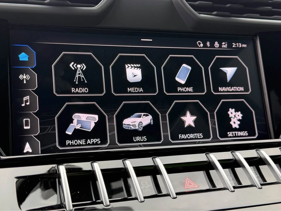 2022 Lamborghini Urus - Image 11 of 17