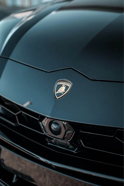 2022 Lamborghini Urus - Image 2 of 5