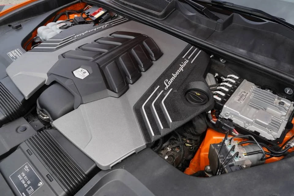 2022 Lamborghini Urus - Image 17 of 20