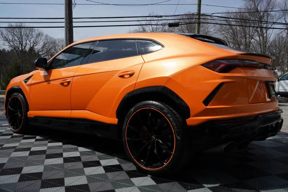 2022 Lamborghini Urus - Image 5 of 20